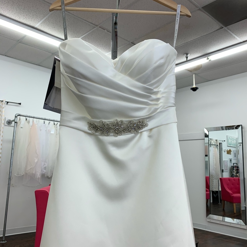 Alfred Angelo wedding dress